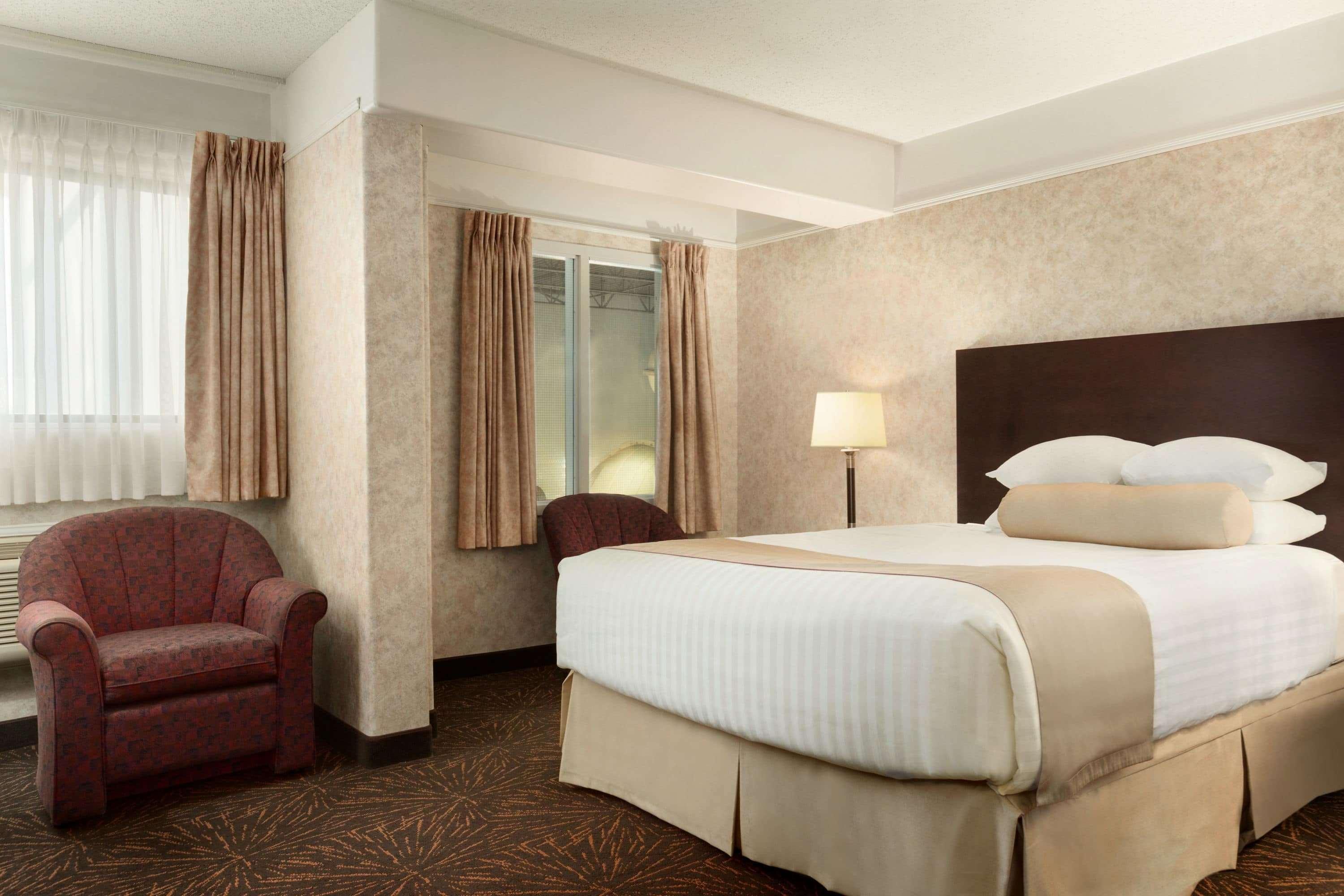 Travelodge By Wyndham Lloydminster Dış mekan fotoğraf