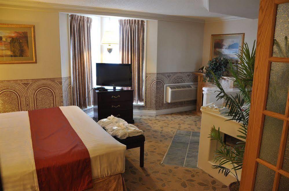 Travelodge By Wyndham Lloydminster Dış mekan fotoğraf