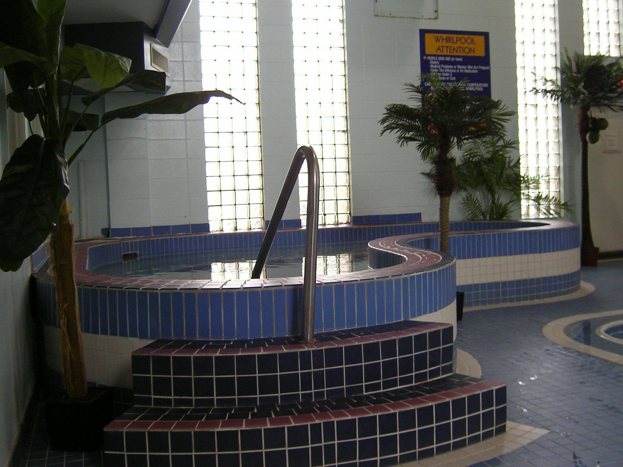 Travelodge By Wyndham Lloydminster Dış mekan fotoğraf